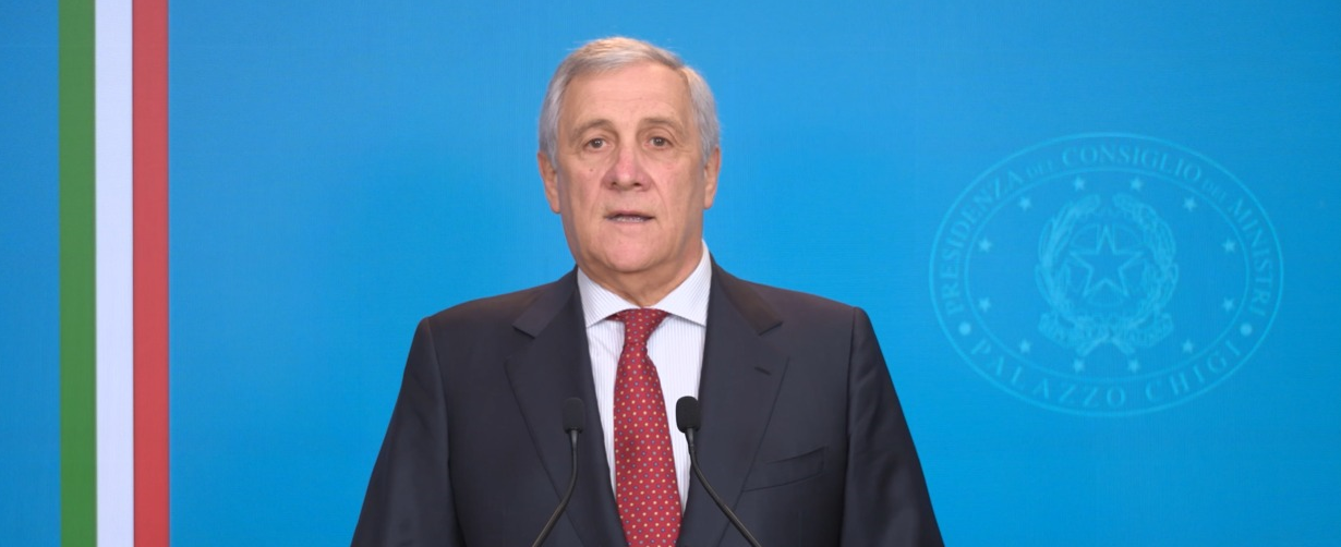 tajani copertina